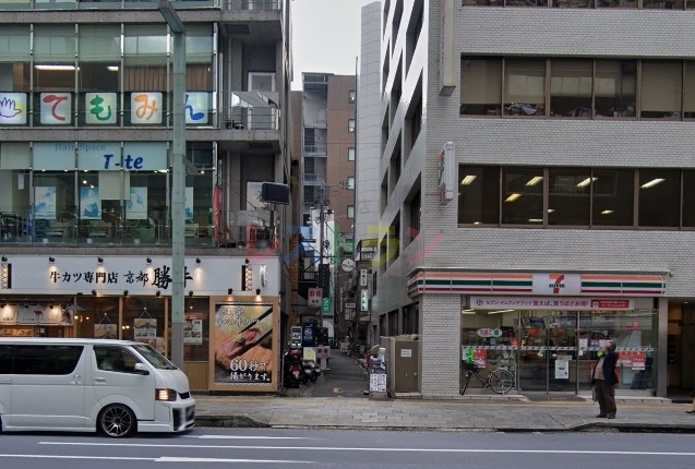 新日本橋駅 居酒屋 焼鳥 やきとんの居抜き物件 イヌッキーの居抜き店舗レストラン